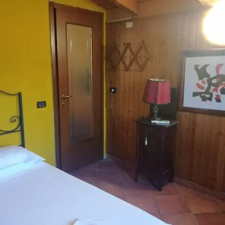 Fiordaliso Apartment *